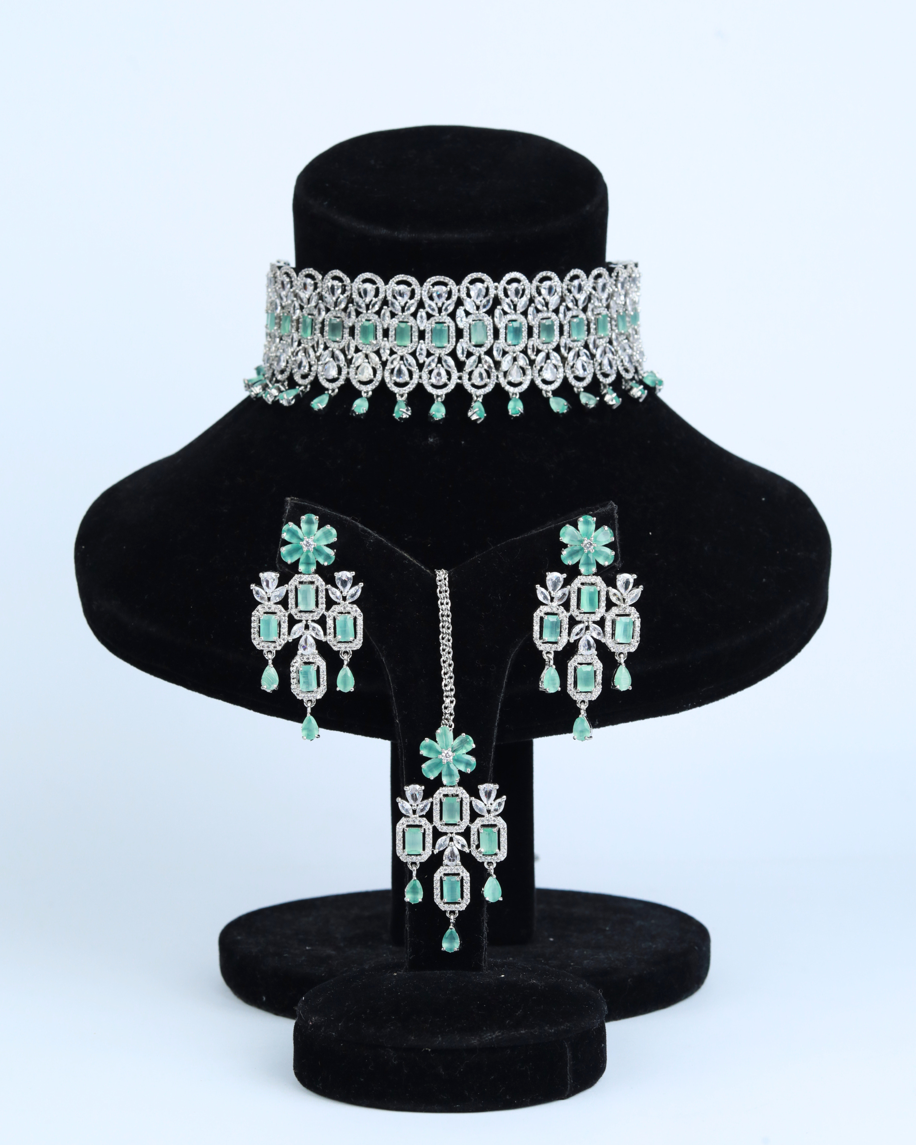 NECKLACE SET
