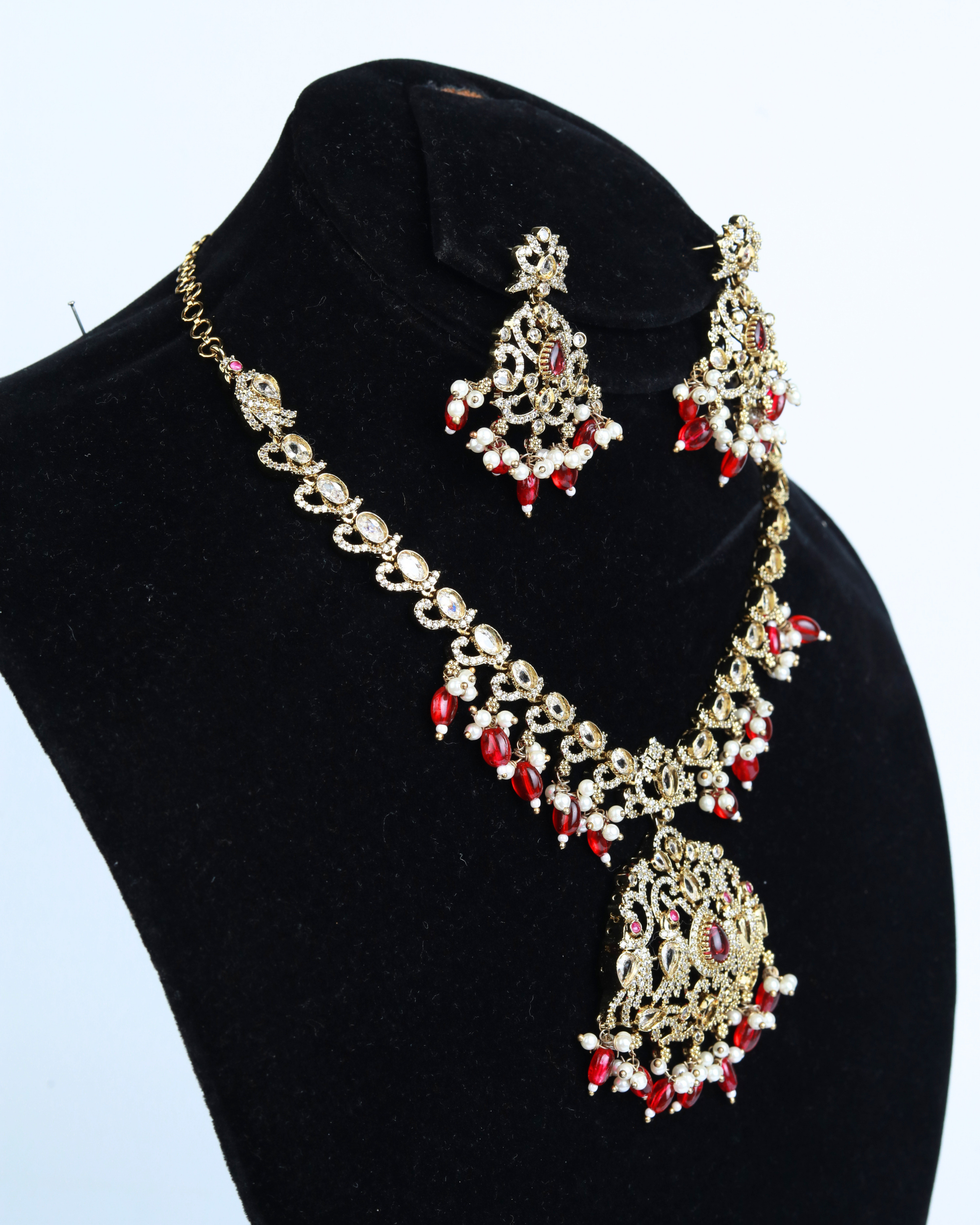 NECKLACE SET