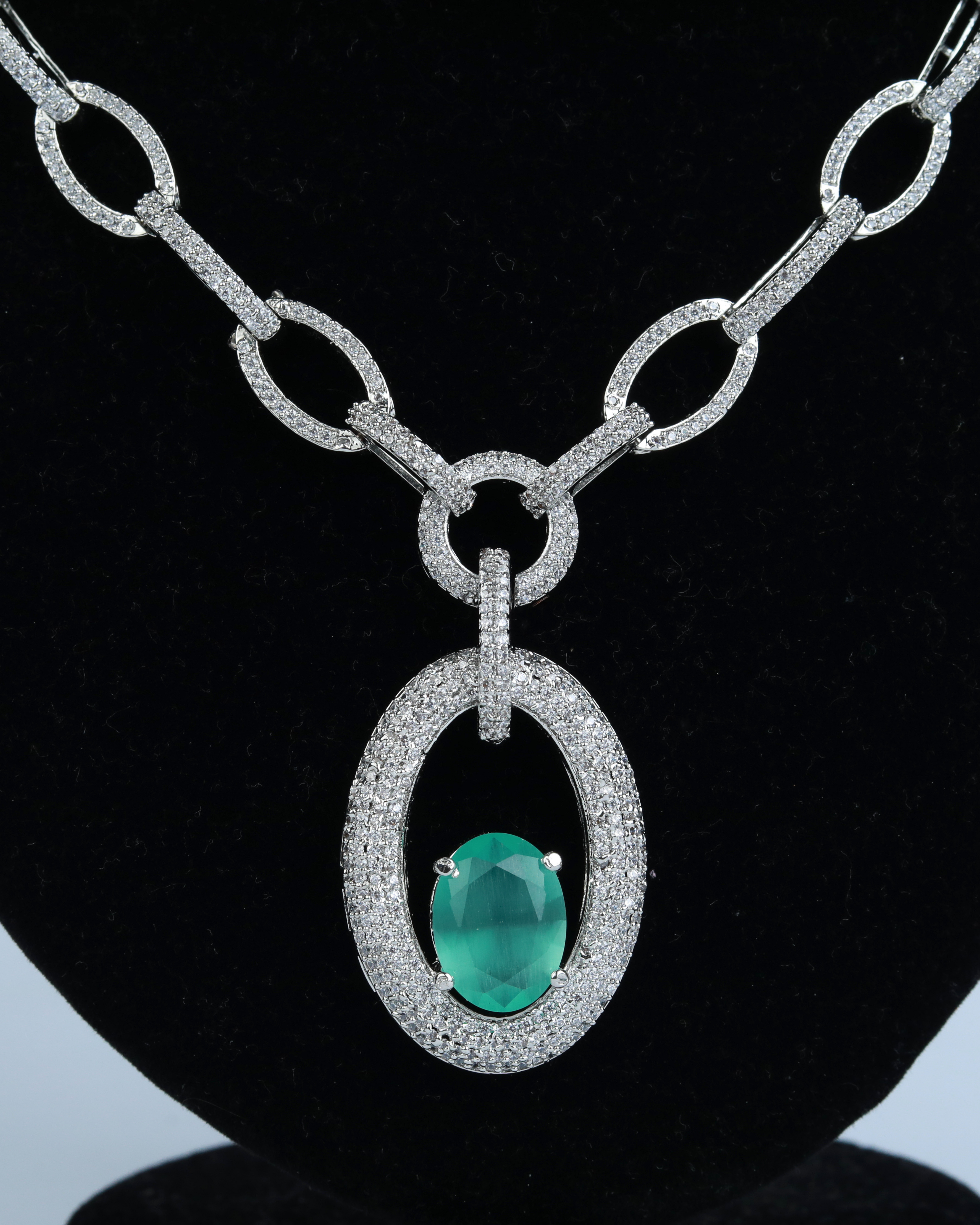 NECKLACE SET