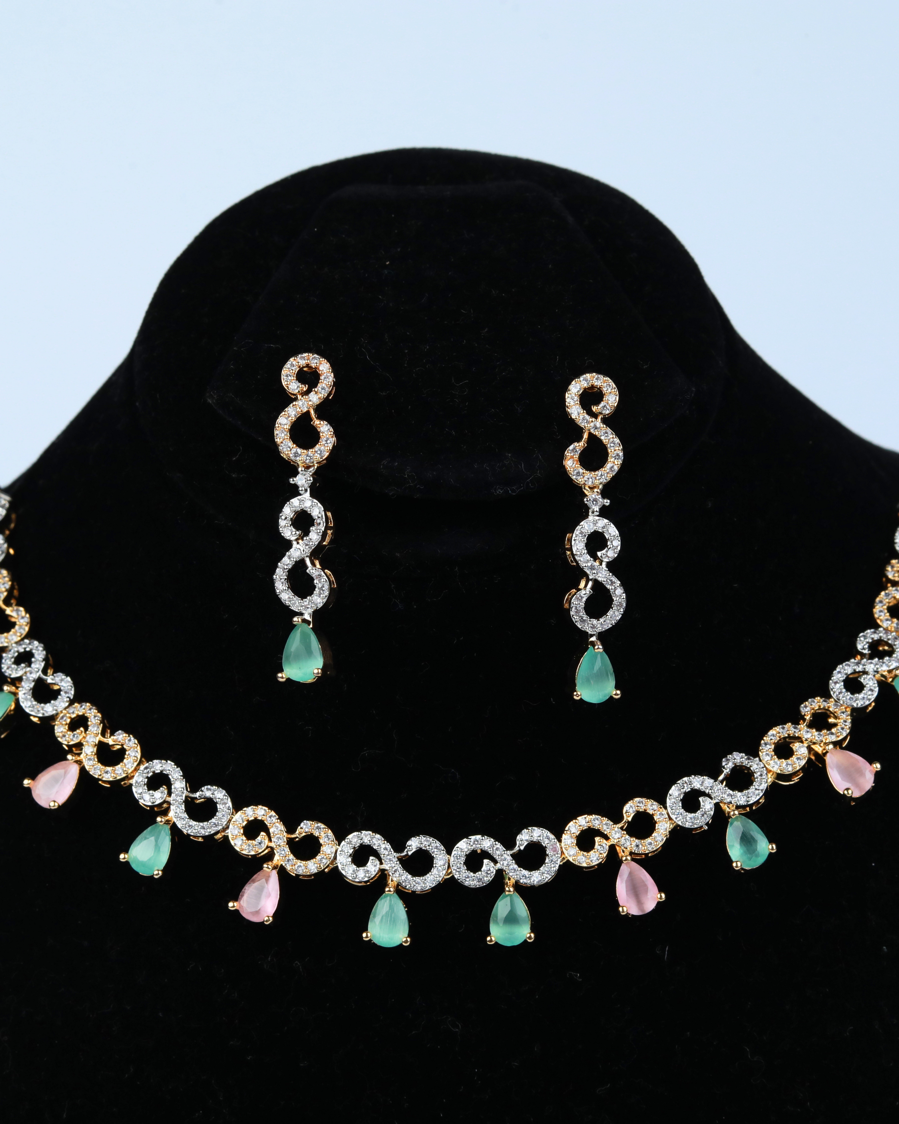 NECKLACE SET