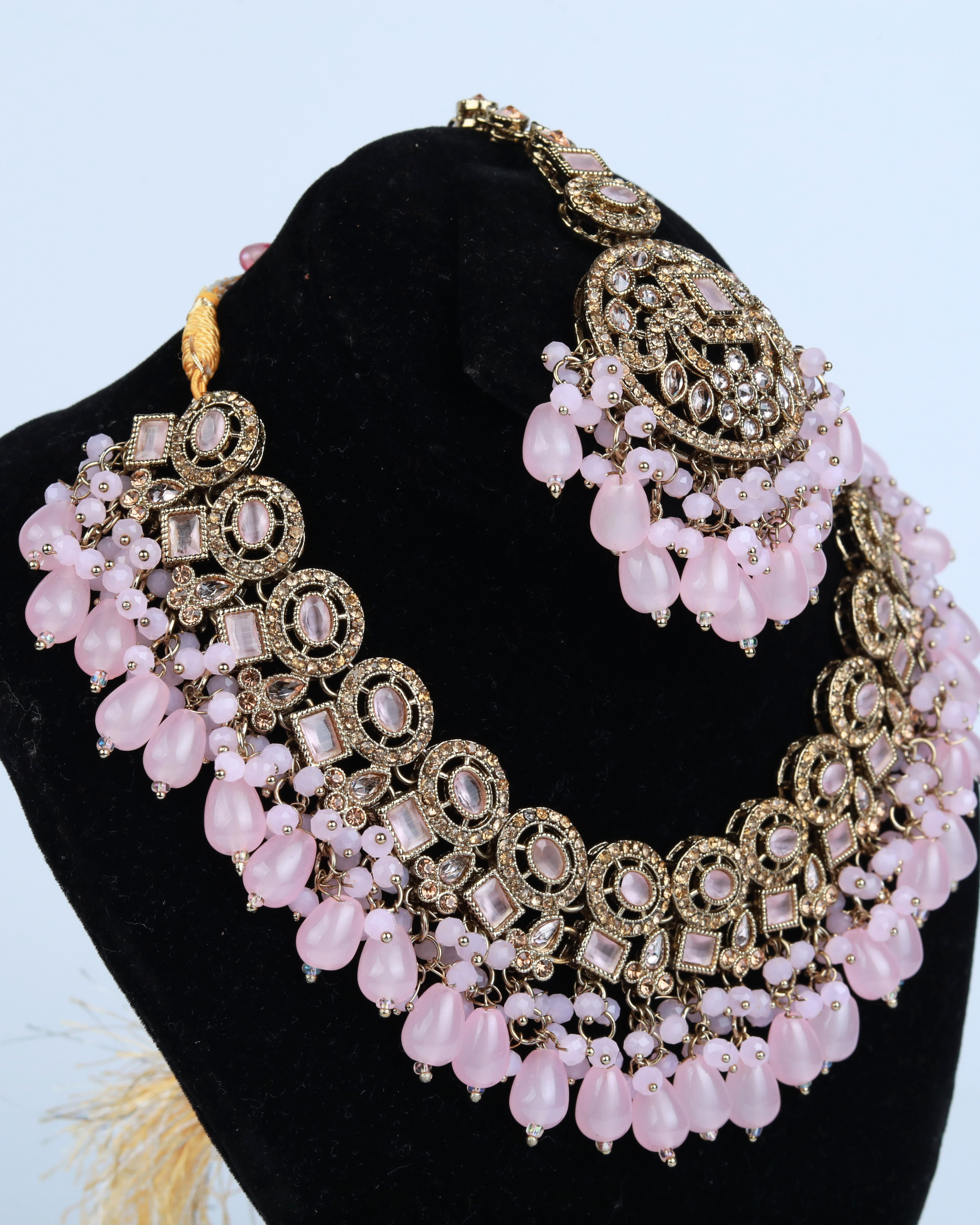 NECKLACE SET