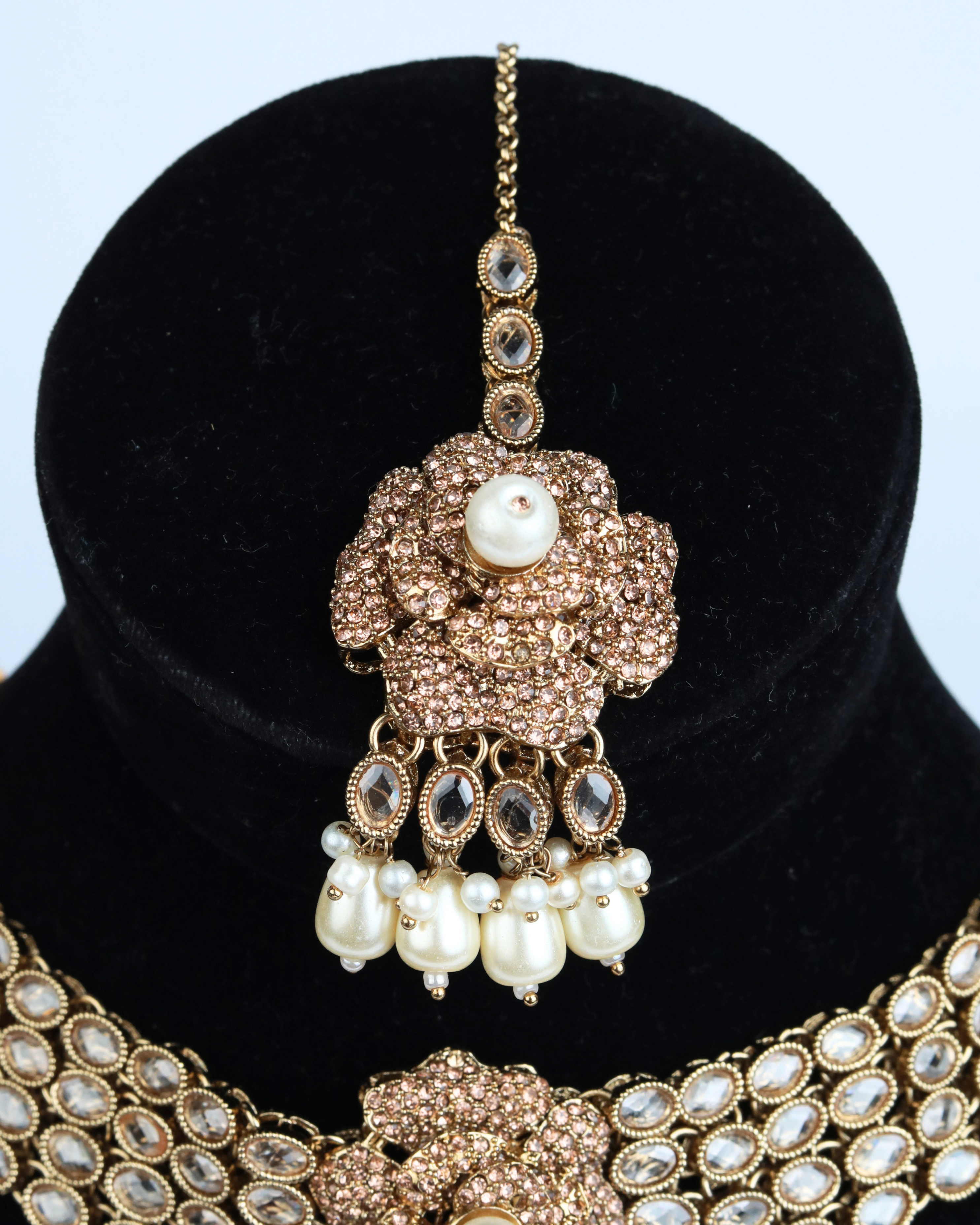 NECKLACE SET