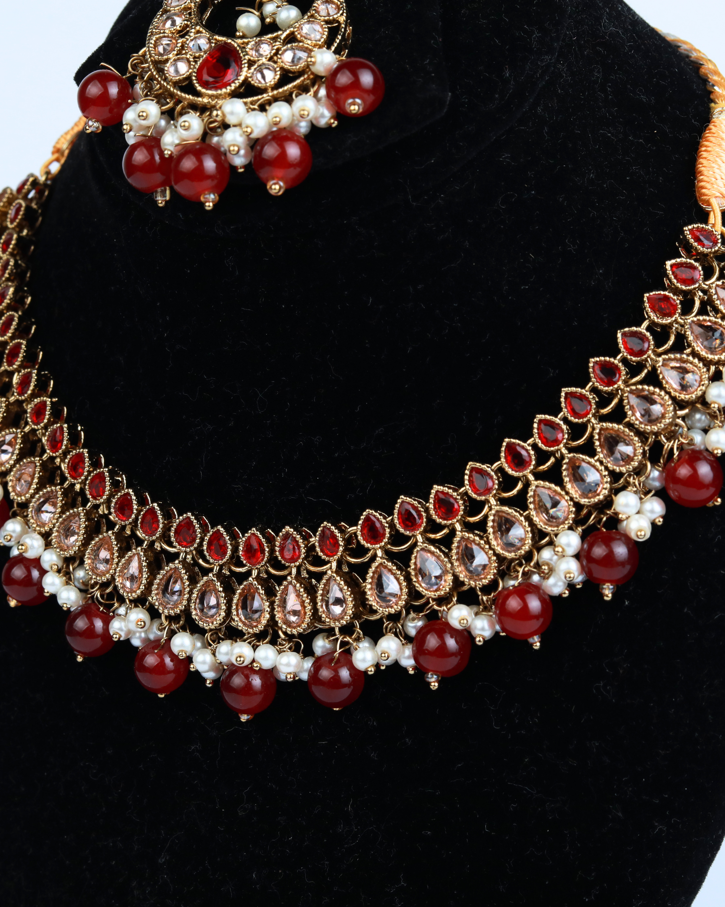 NECKLACE SET