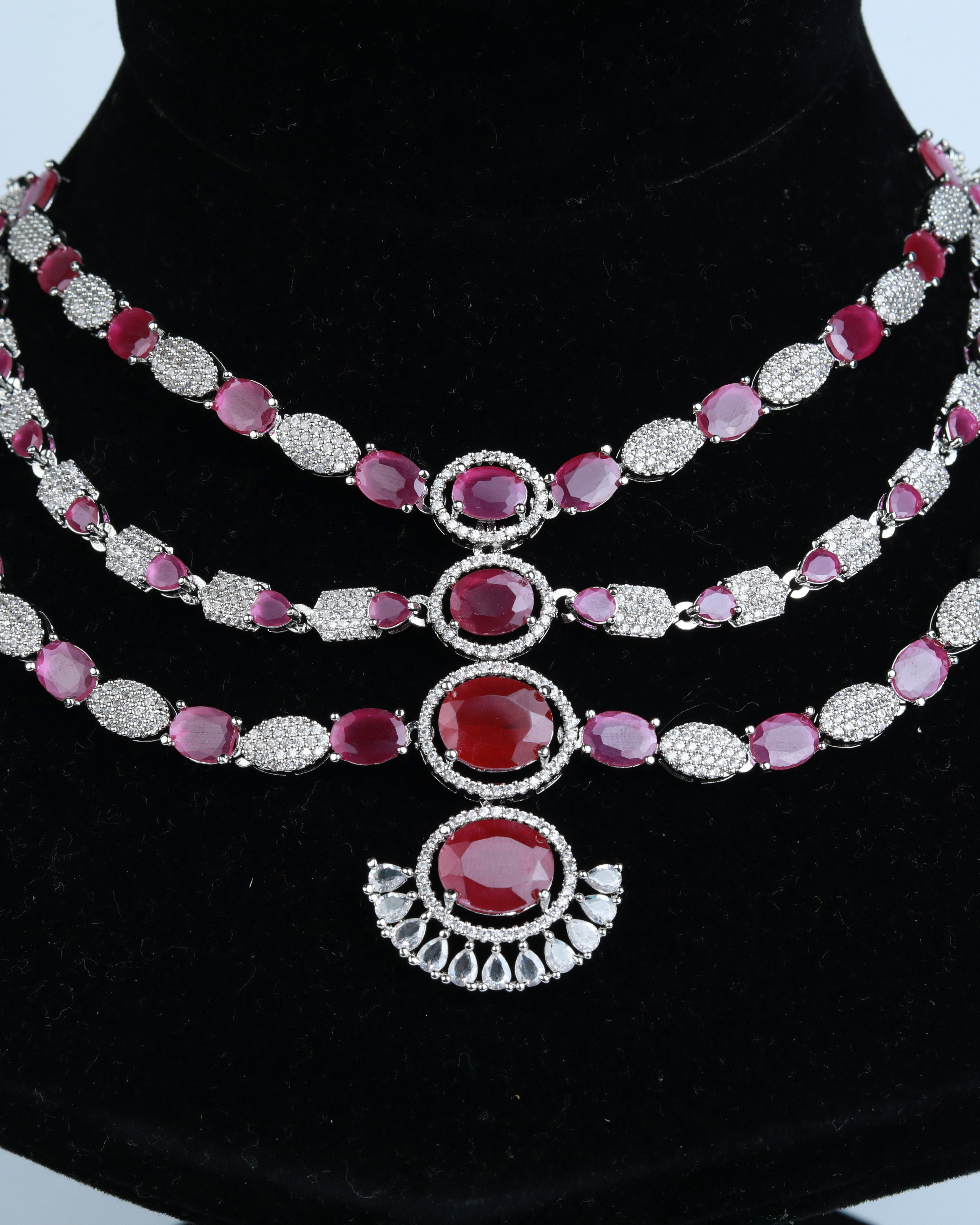NECKLACE SET