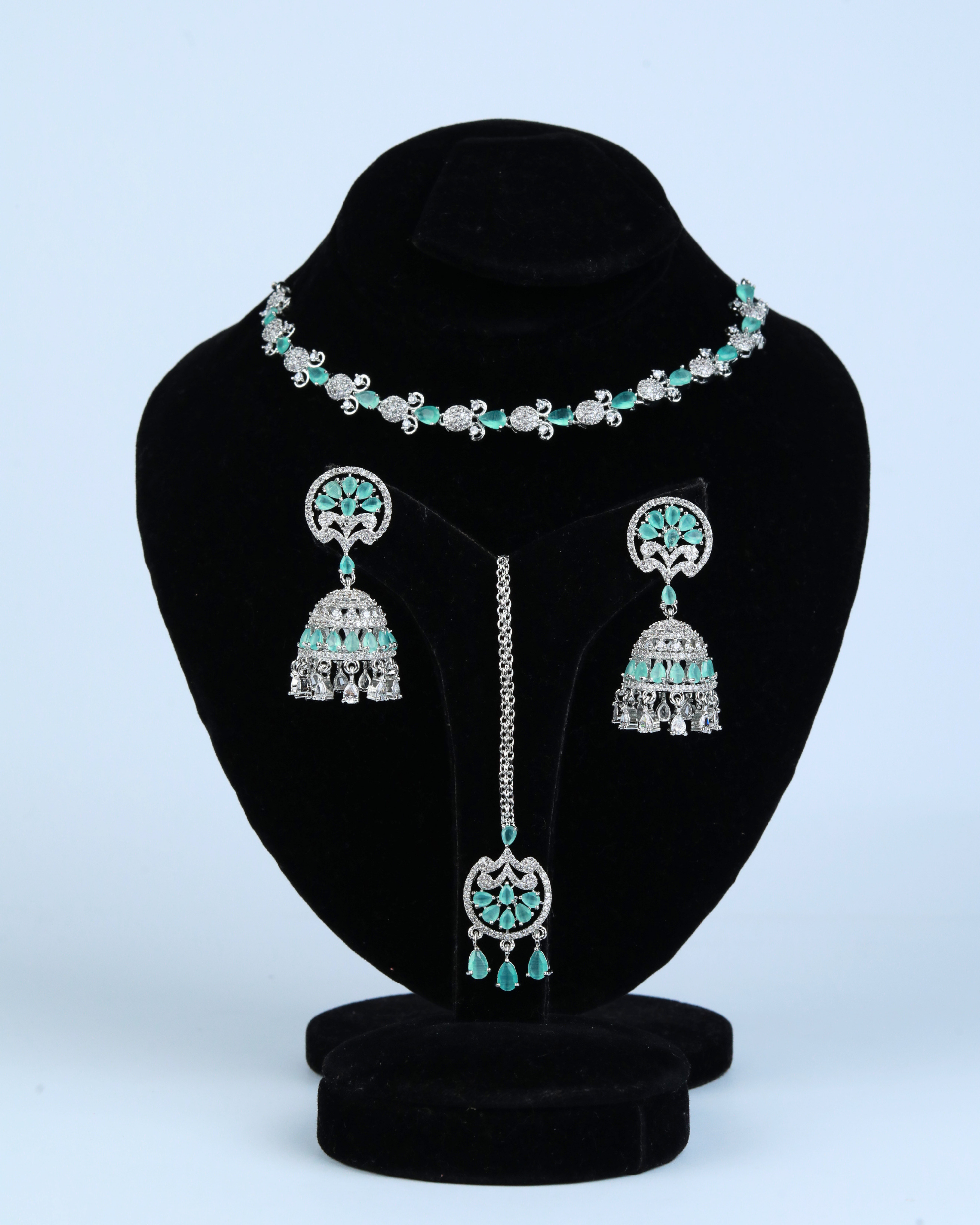 NECKLACE SET